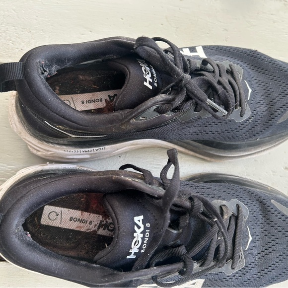 ☀️3/$25 Hoka Bondi 8 Black Sneakers 8.5 Women’s - Picture 2 of 7